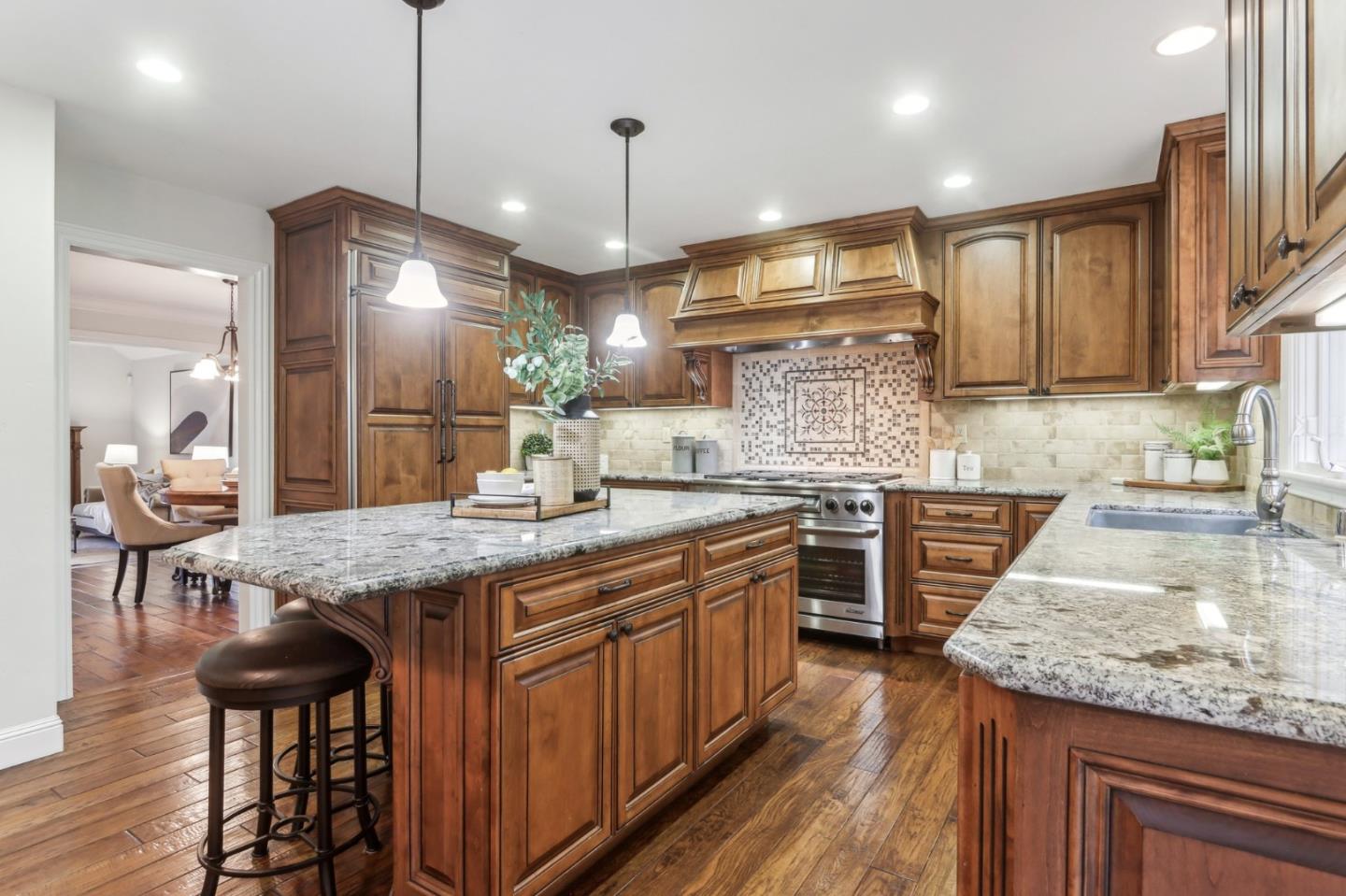 7145 Cahen DR