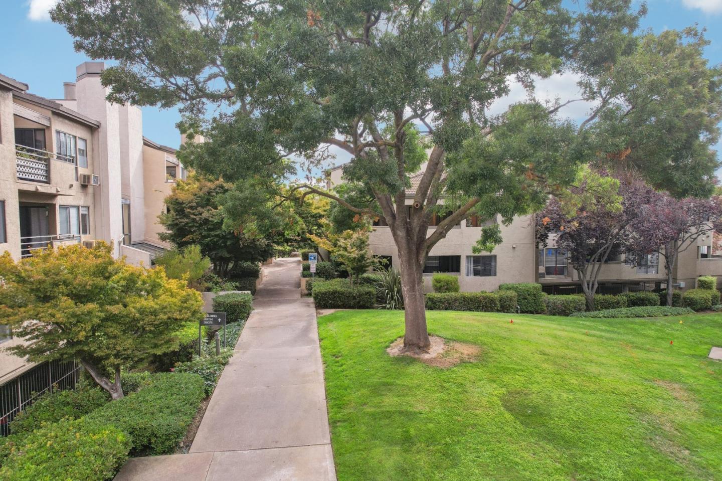 39078 Guardino DR 201