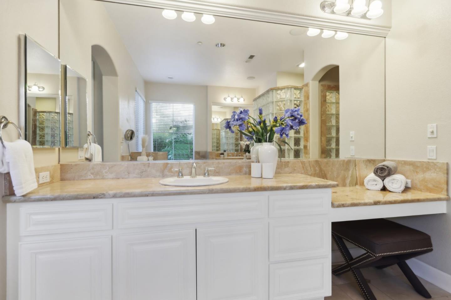 1512 Evening Star CT