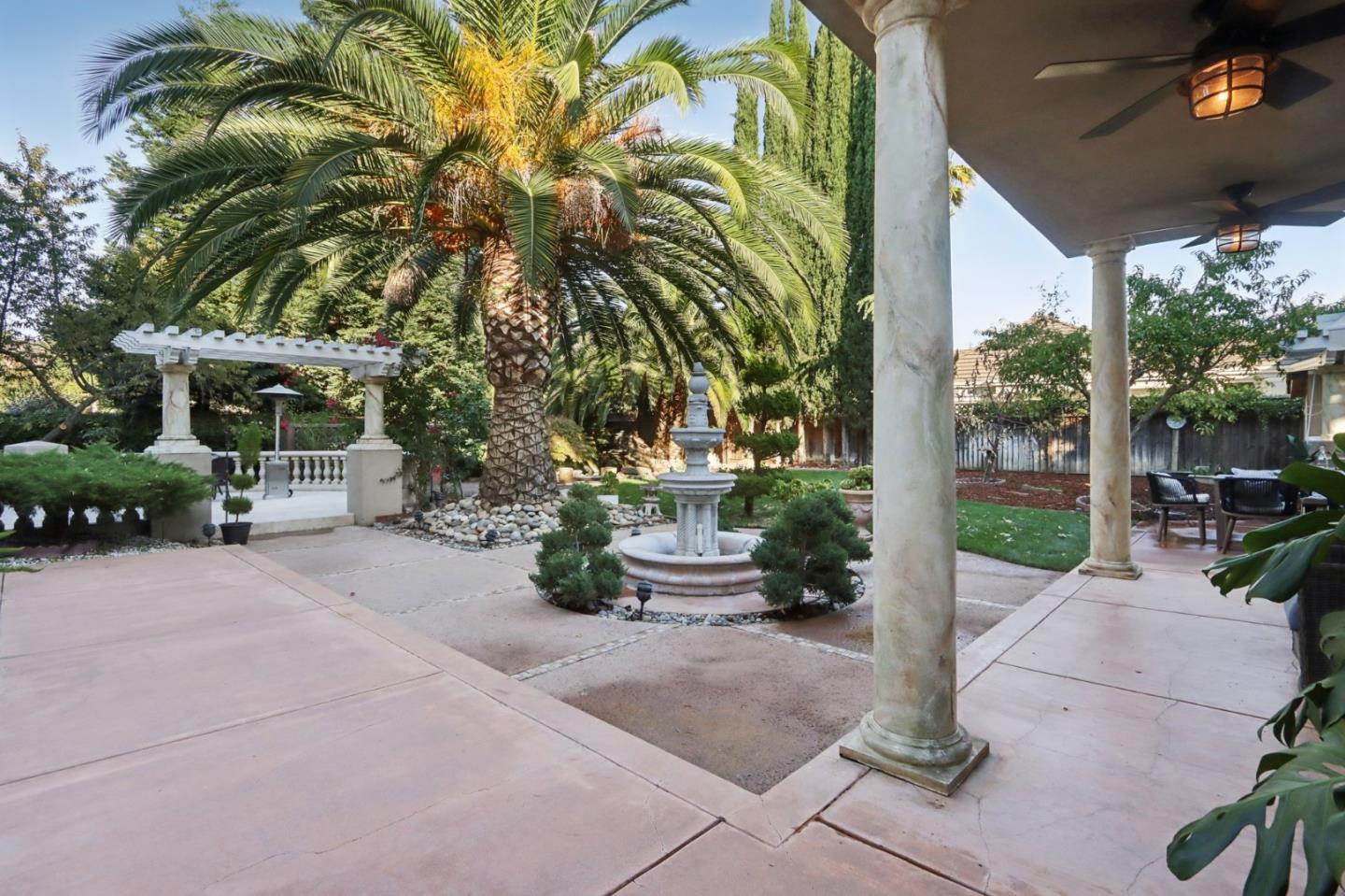 1512 Evening Star CT