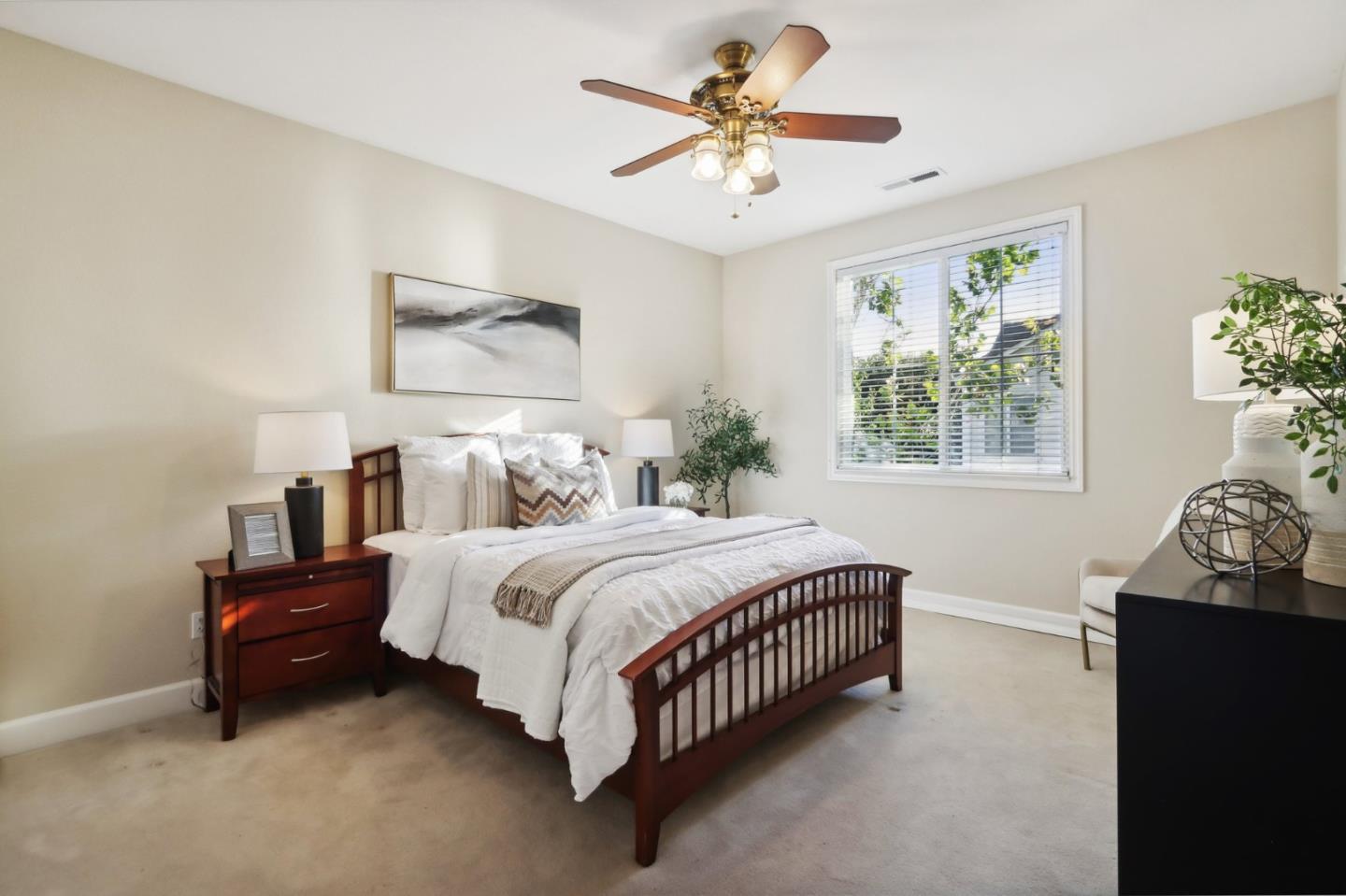 1512 Evening Star CT