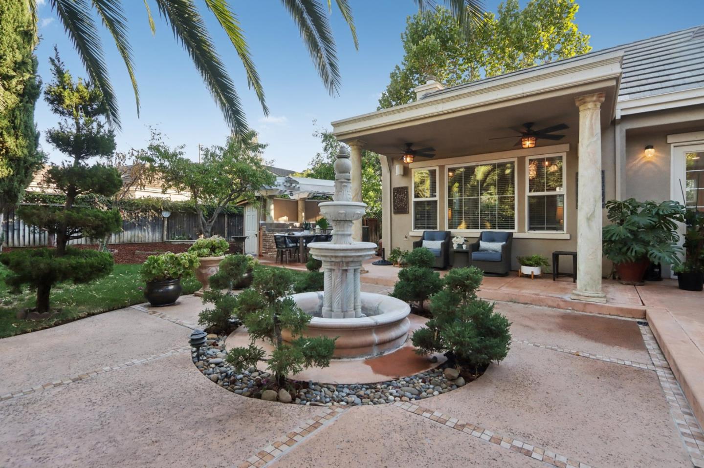 1512 Evening Star CT