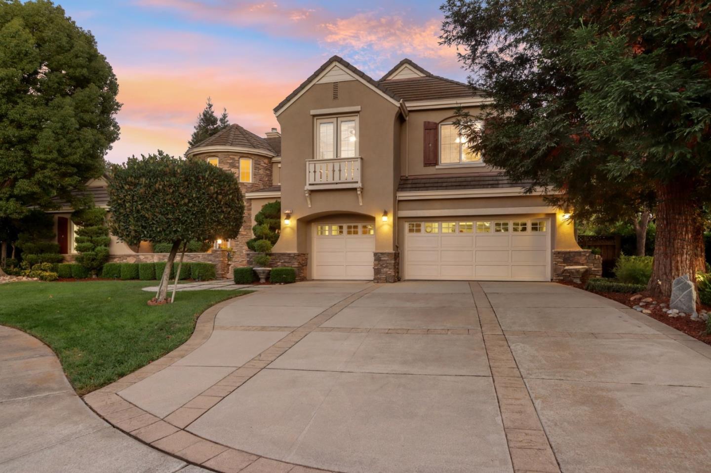 1512 Evening Star CT