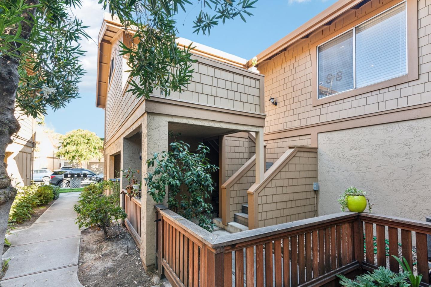 3281 Rocky Water LN A