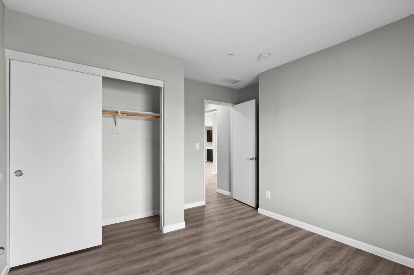 3886 Trieste CIR
