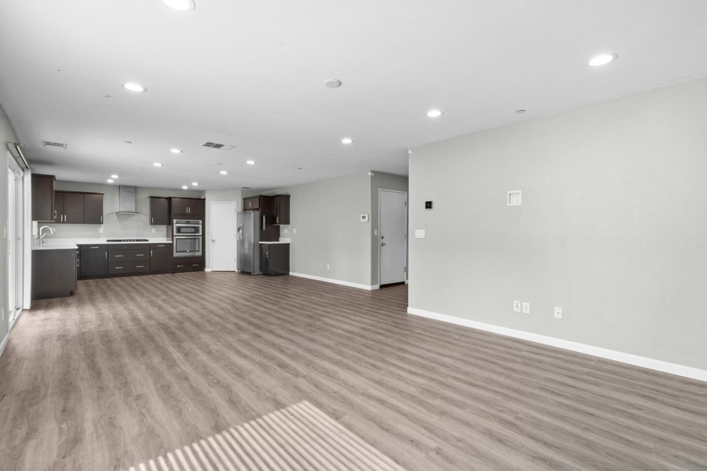 3886 Trieste CIR