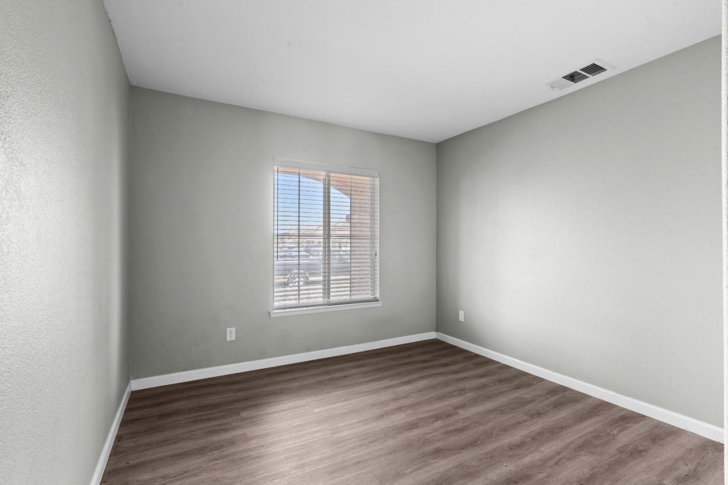 3886 Trieste CIR