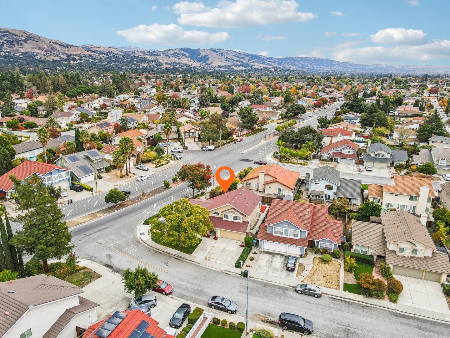 3058 Ridgegate DR