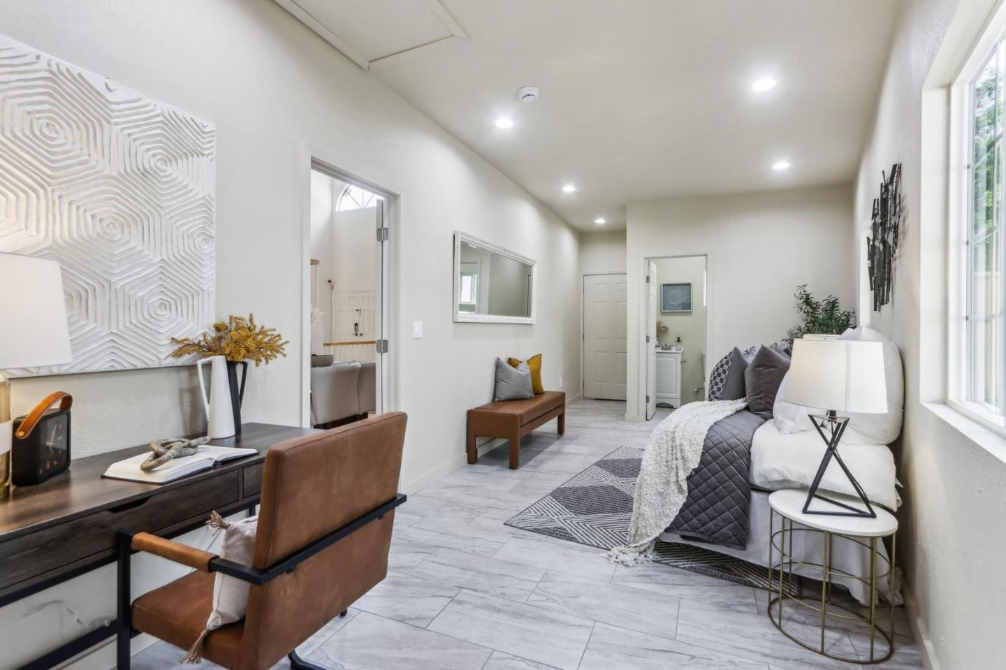3058 Ridgegate DR