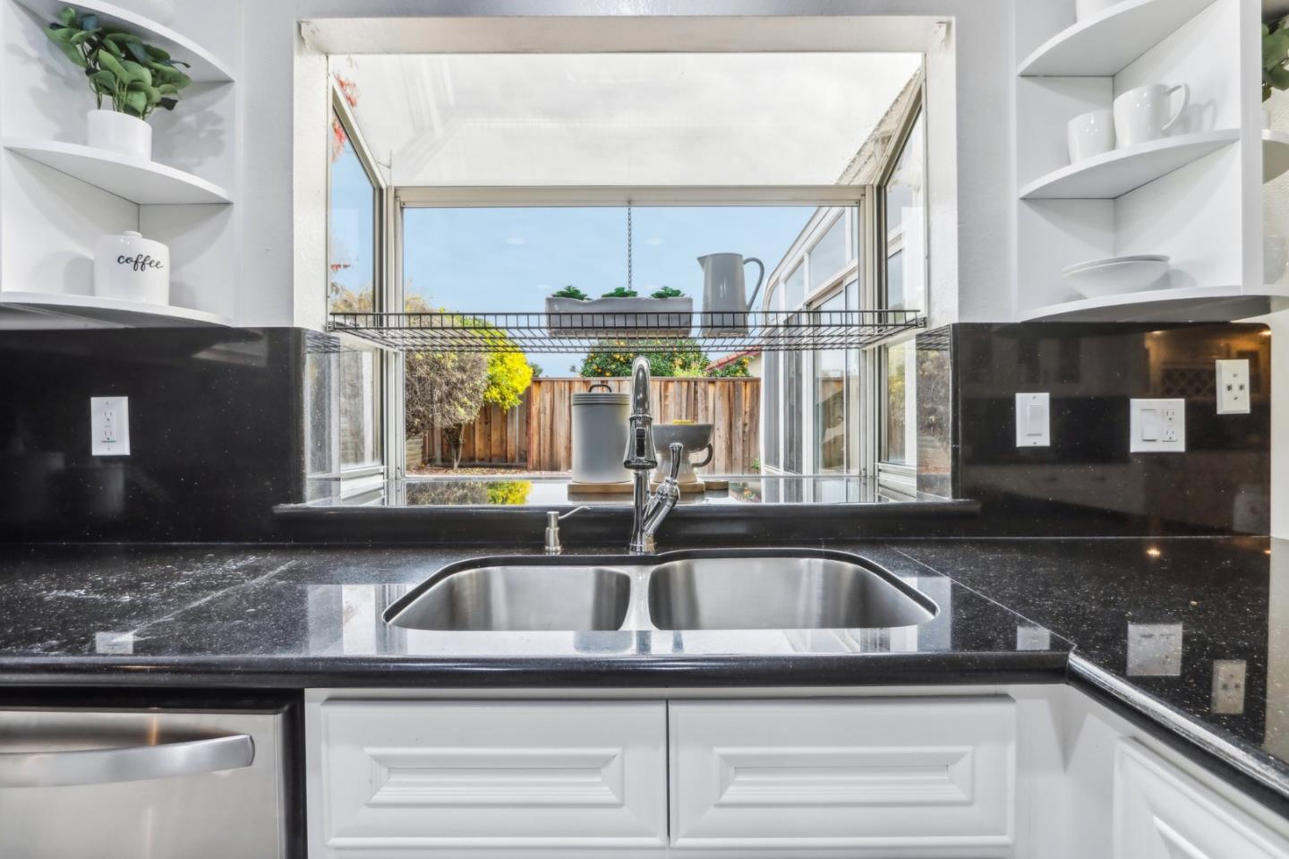 3058 Ridgegate DR