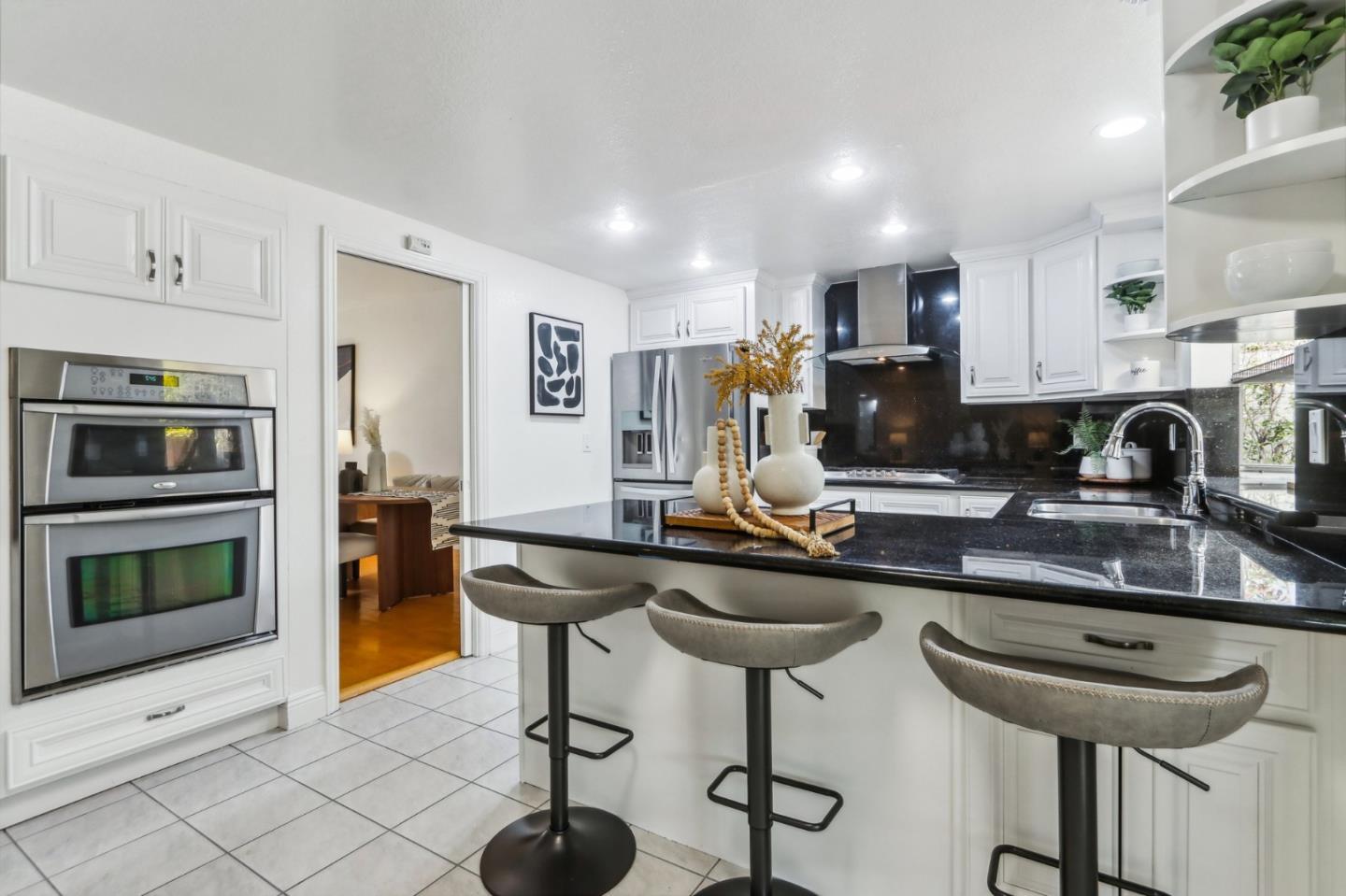 3058 Ridgegate DR