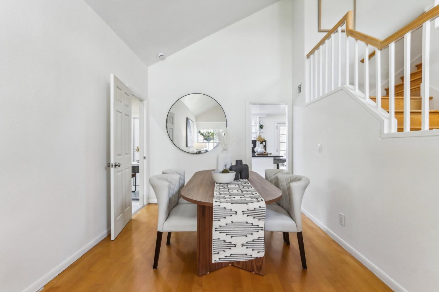 3058 Ridgegate DR