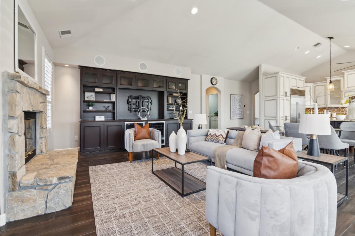 2113 Bridle Ridge CT