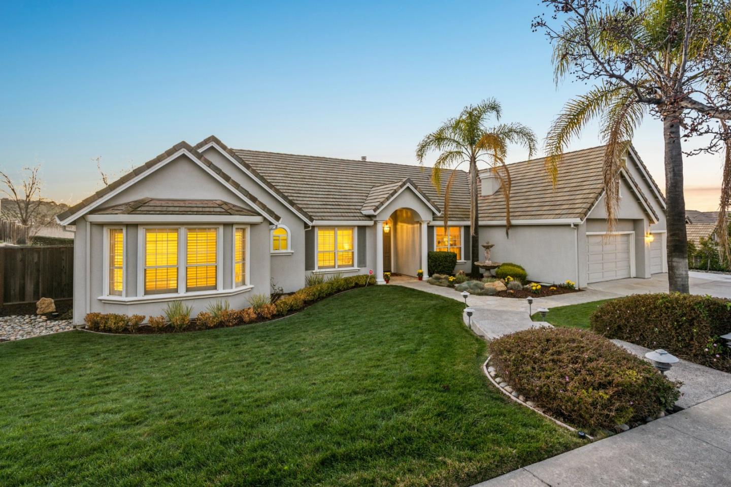 2113 Bridle Ridge CT