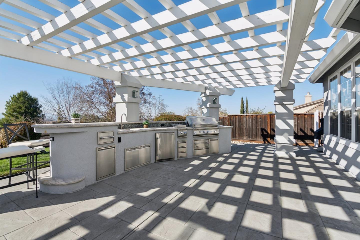 2113 Bridle Ridge CT