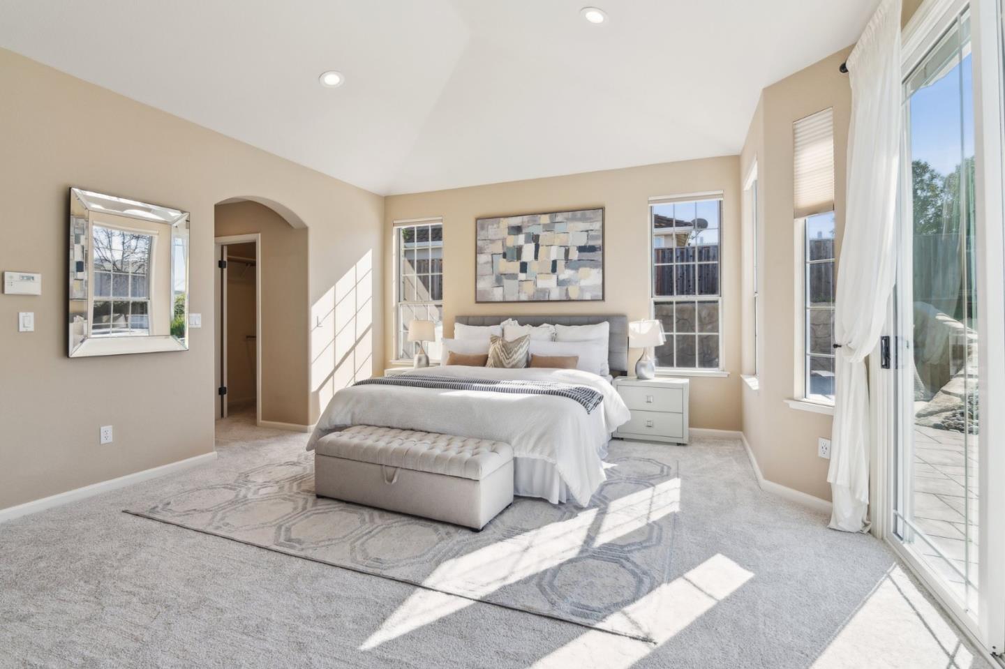 2113 Bridle Ridge CT