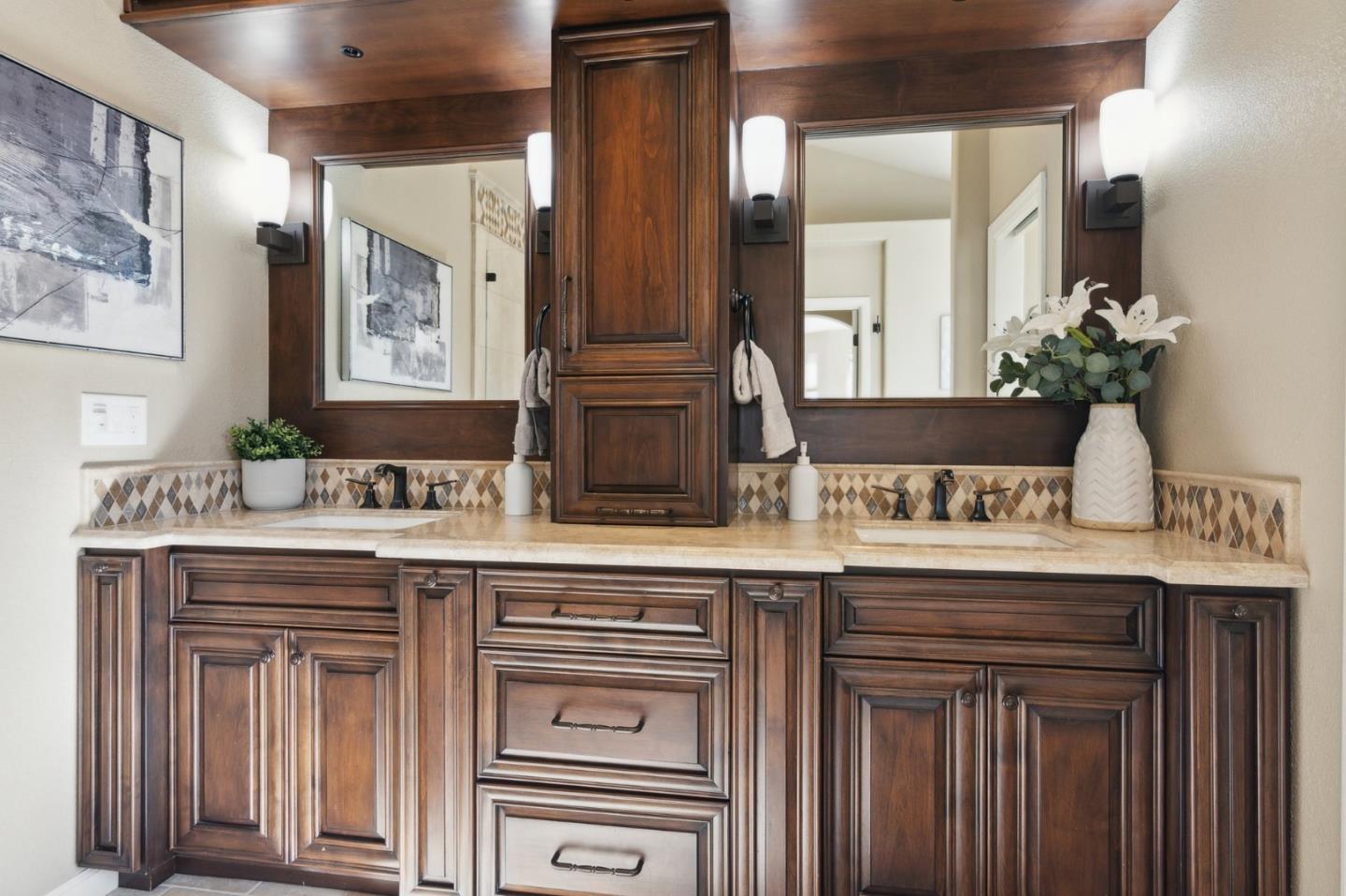 2113 Bridle Ridge CT