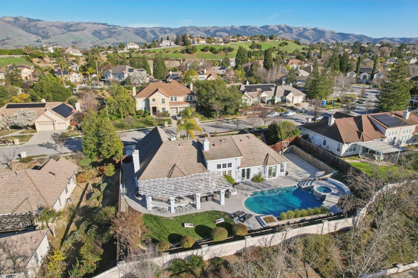 2113 Bridle Ridge CT