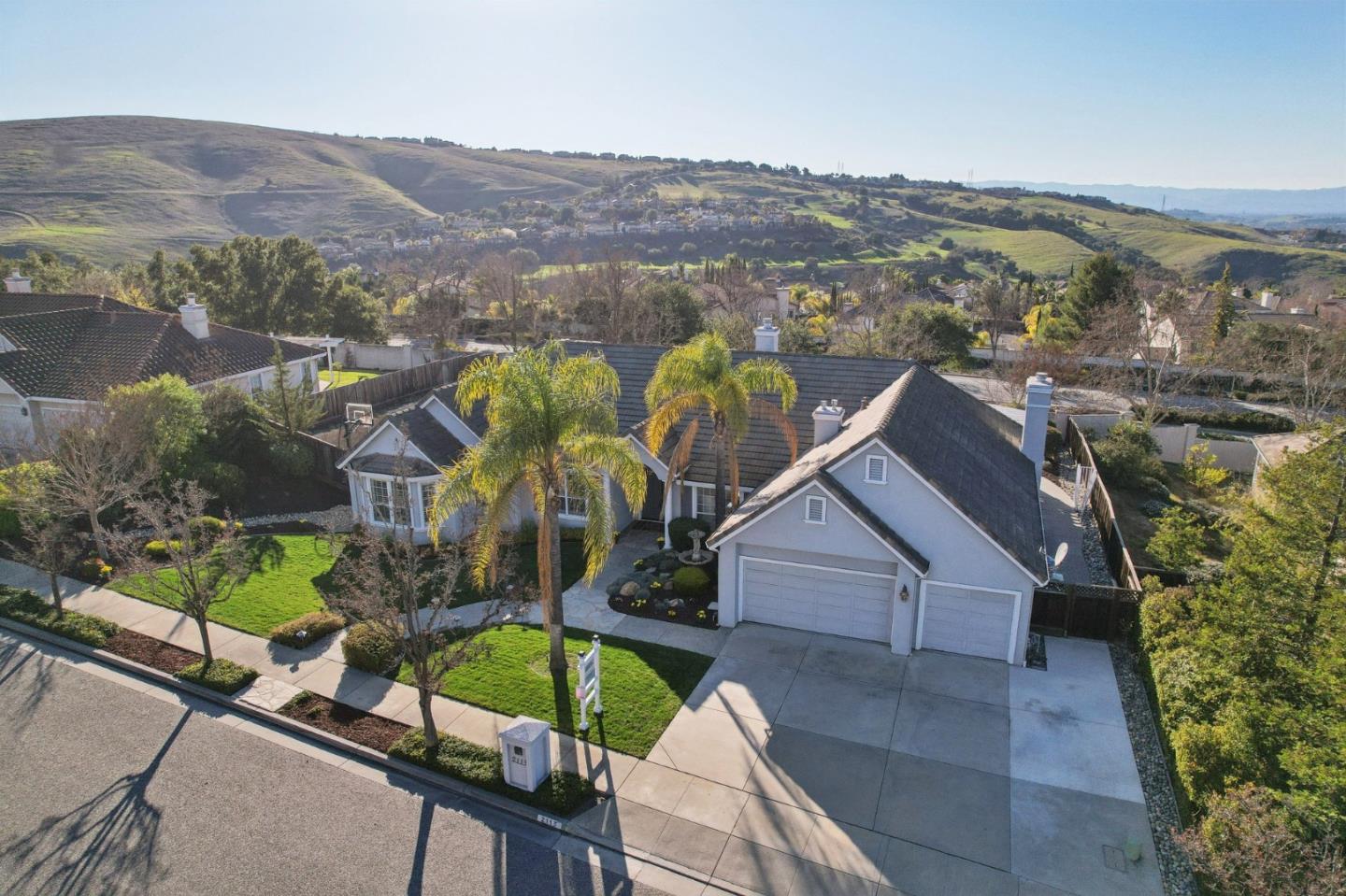 2113 Bridle Ridge CT