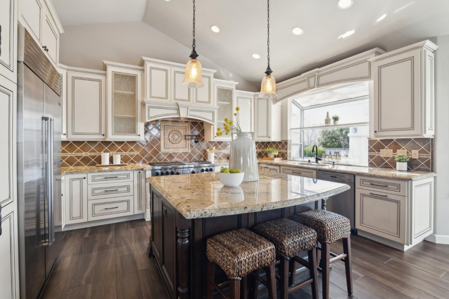 2113 Bridle Ridge CT