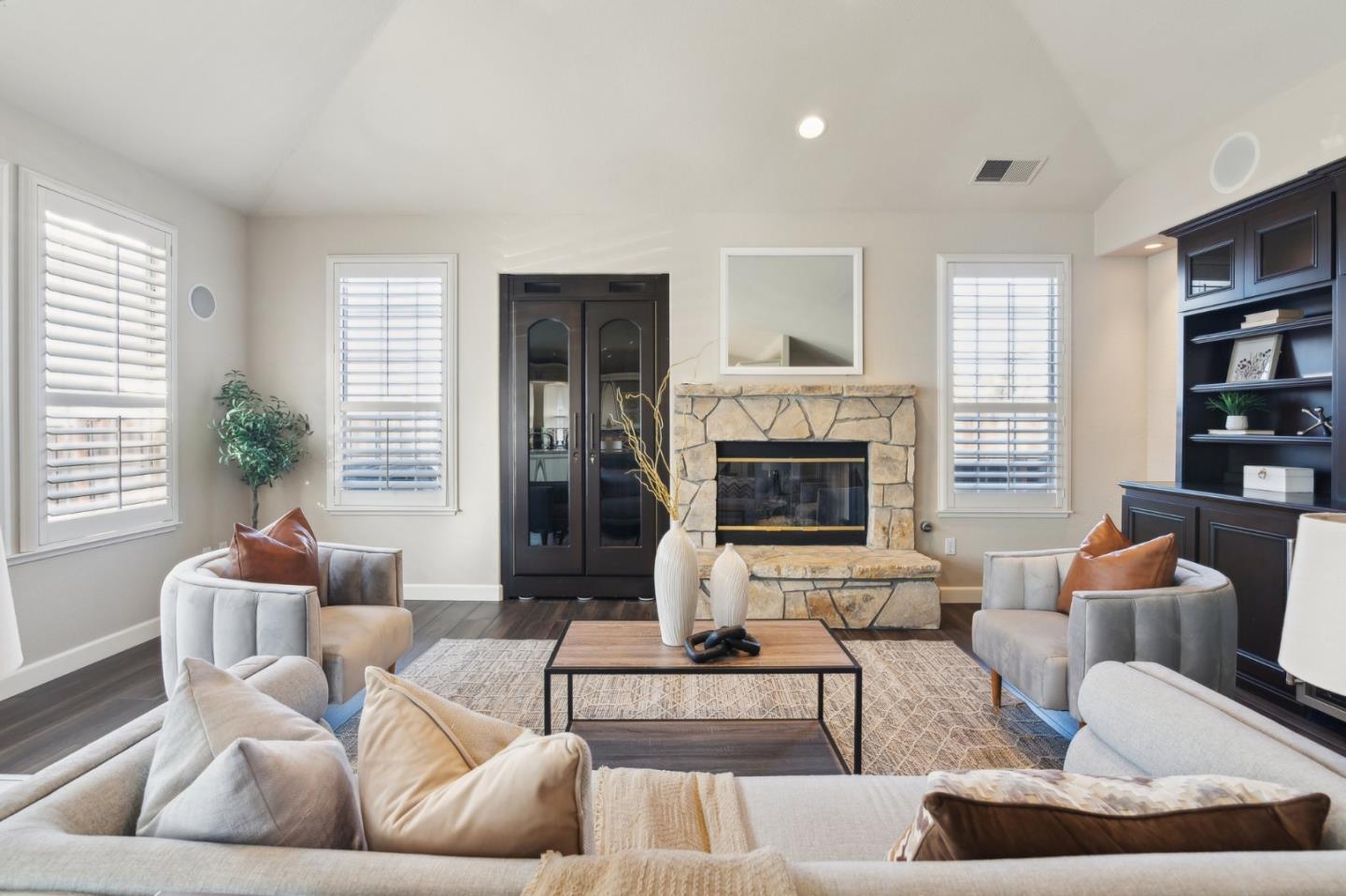 2113 Bridle Ridge CT