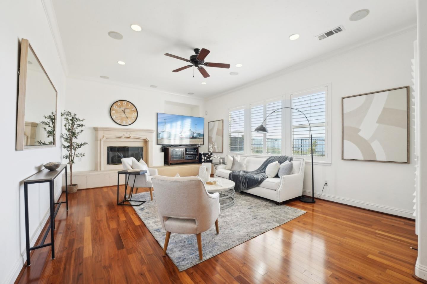 4761 Hill Top View PL