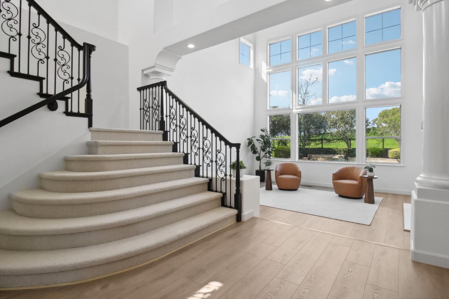 1600 Toulon CT