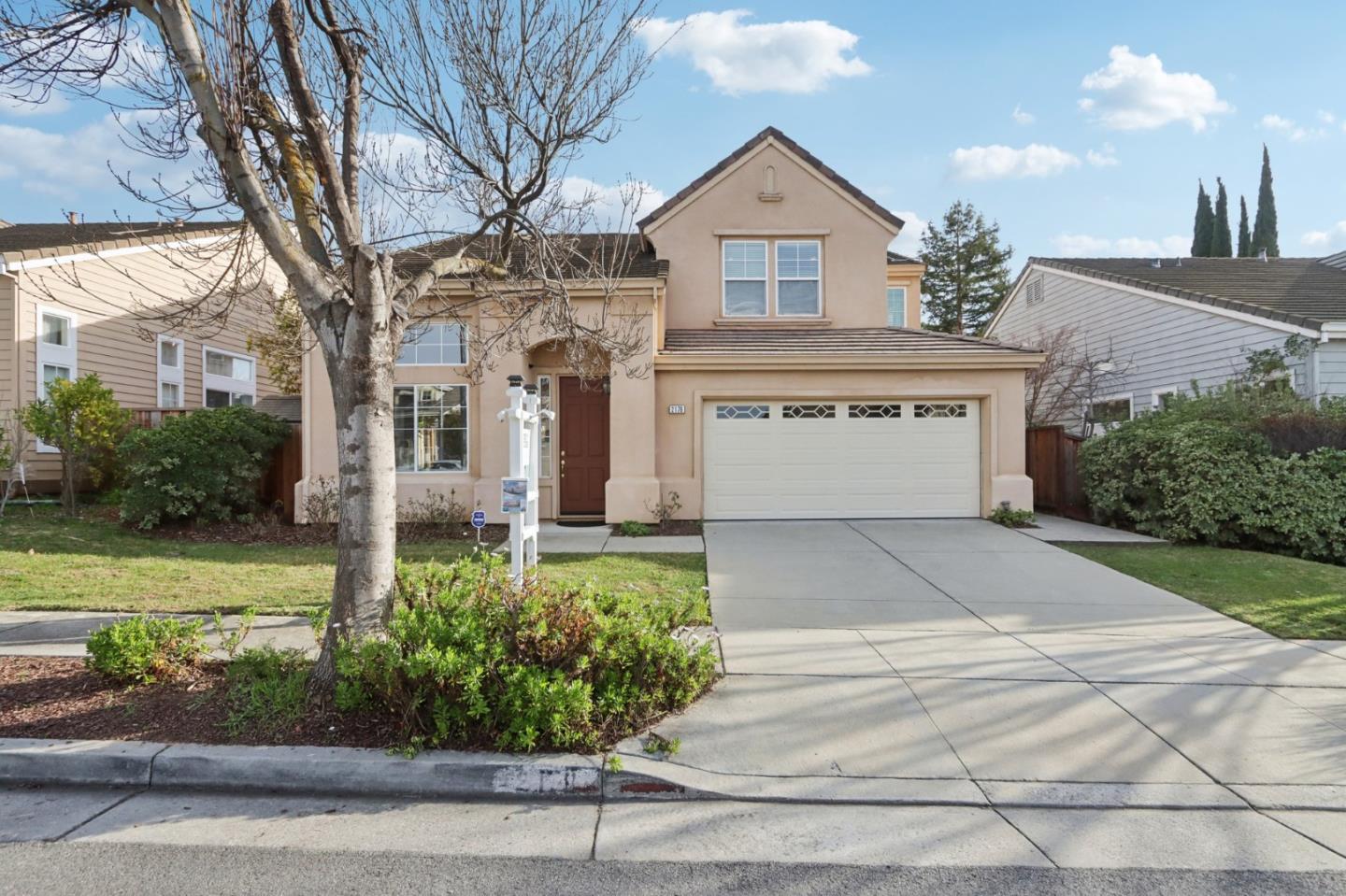 2178 Ceynowa LN