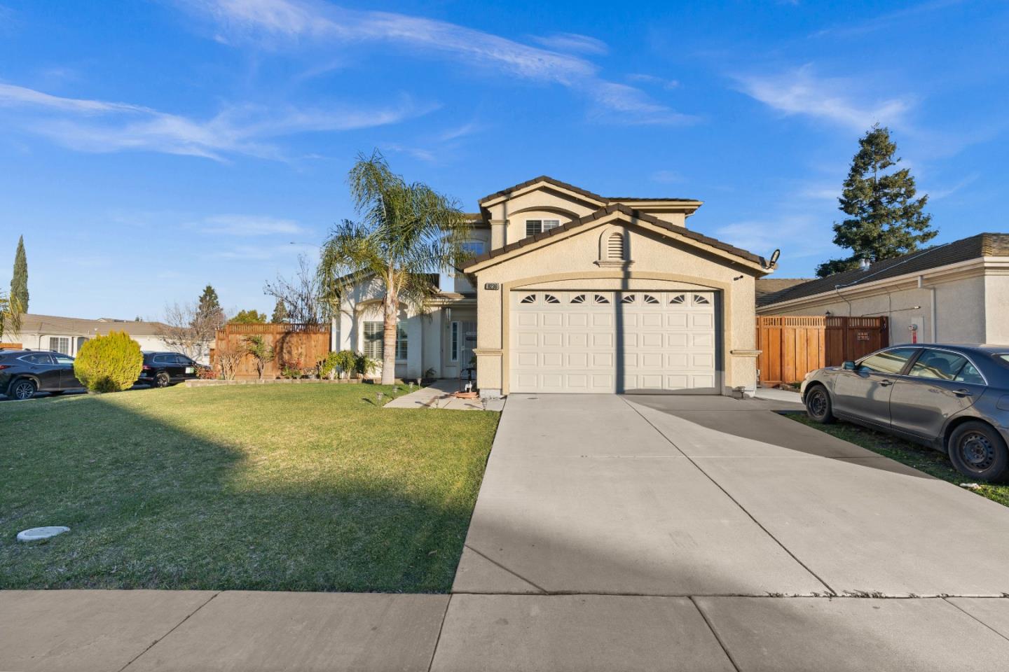 8236 Winwood DR