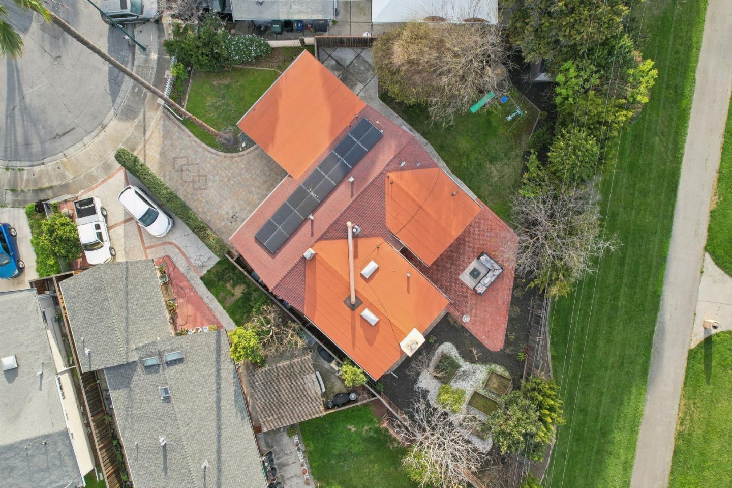 1142 Candlewood CT