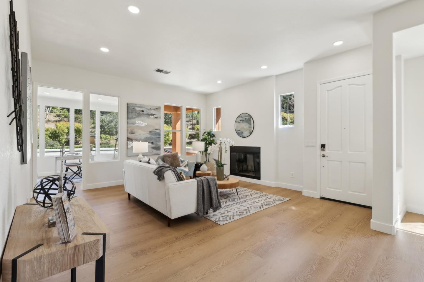 5384 Silver Trail CT