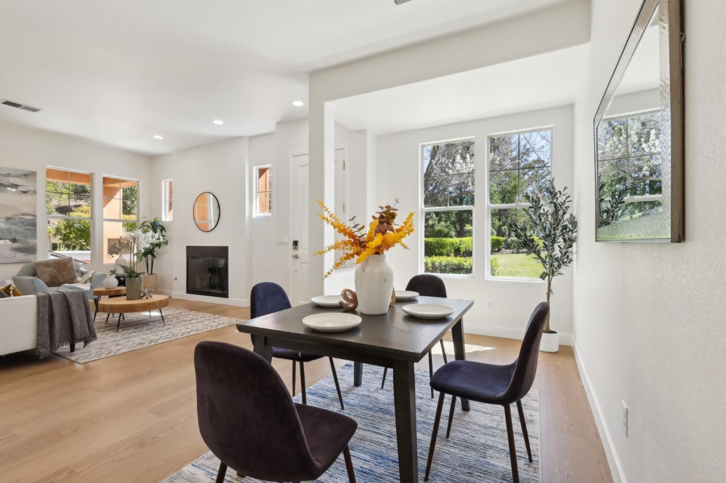 5384 Silver Trail CT