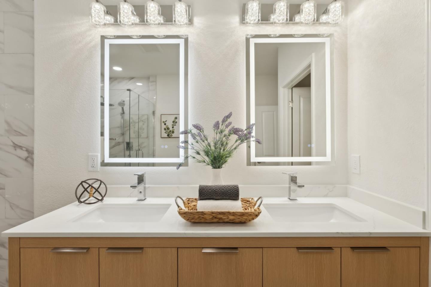 5384 Silver Trail CT