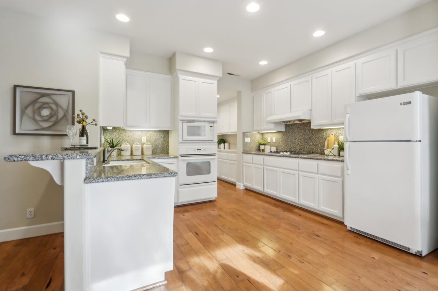 3742 Evangelho CIR