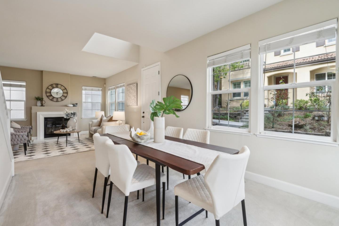 3742 Evangelho CIR