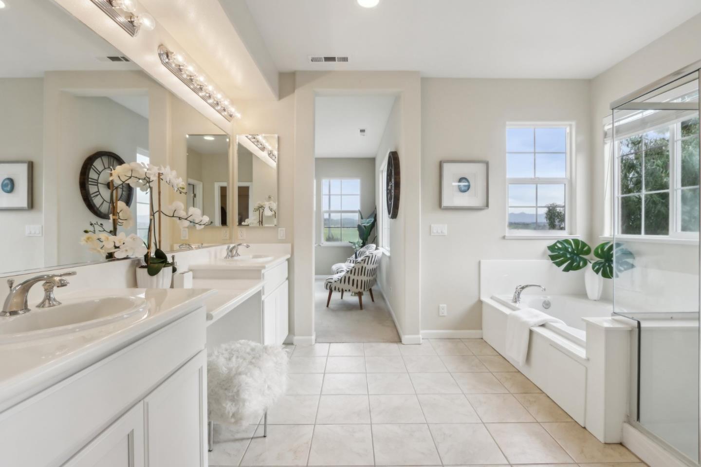 3742 Evangelho CIR