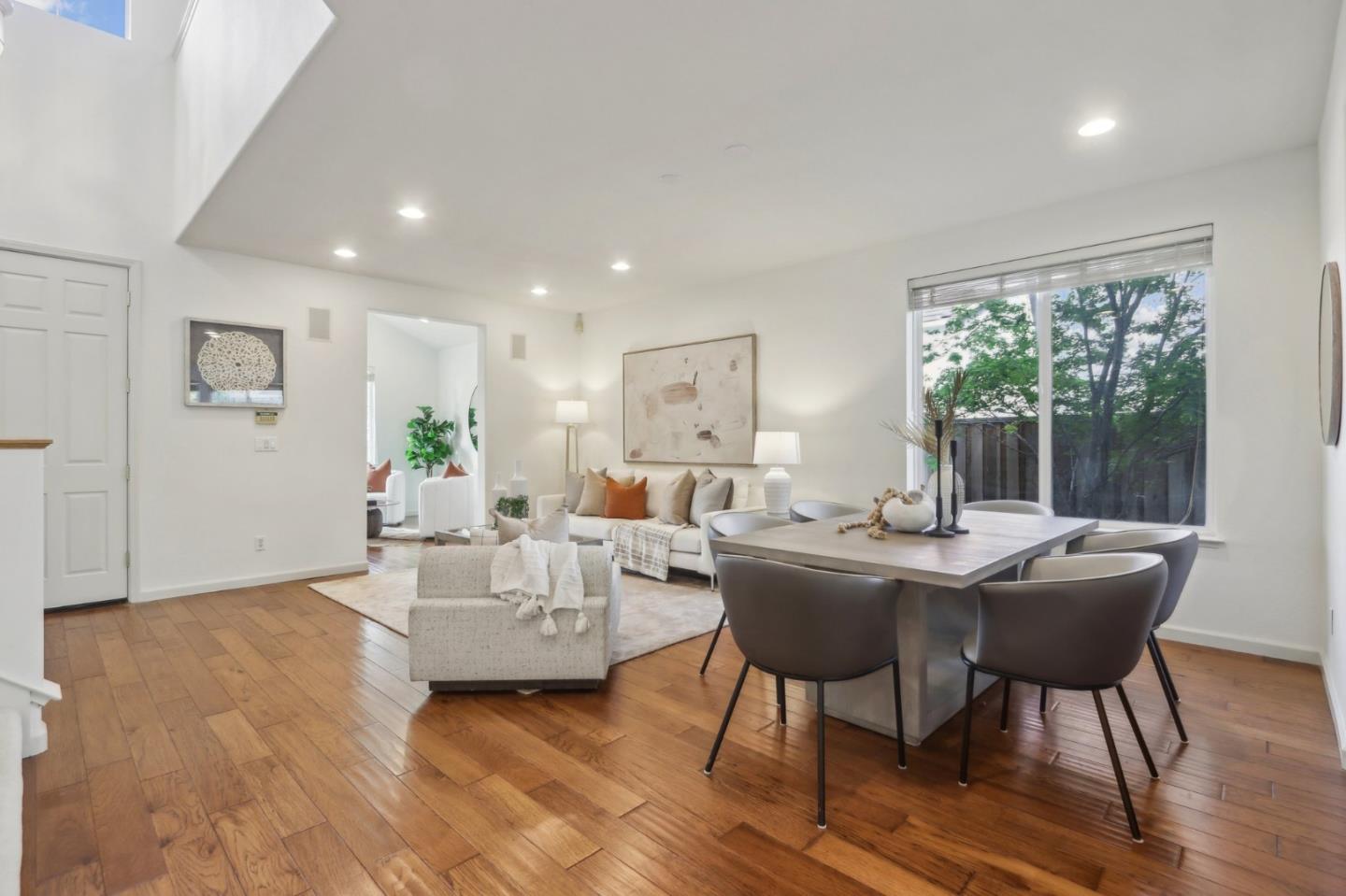 2228 Quail Bluff LN