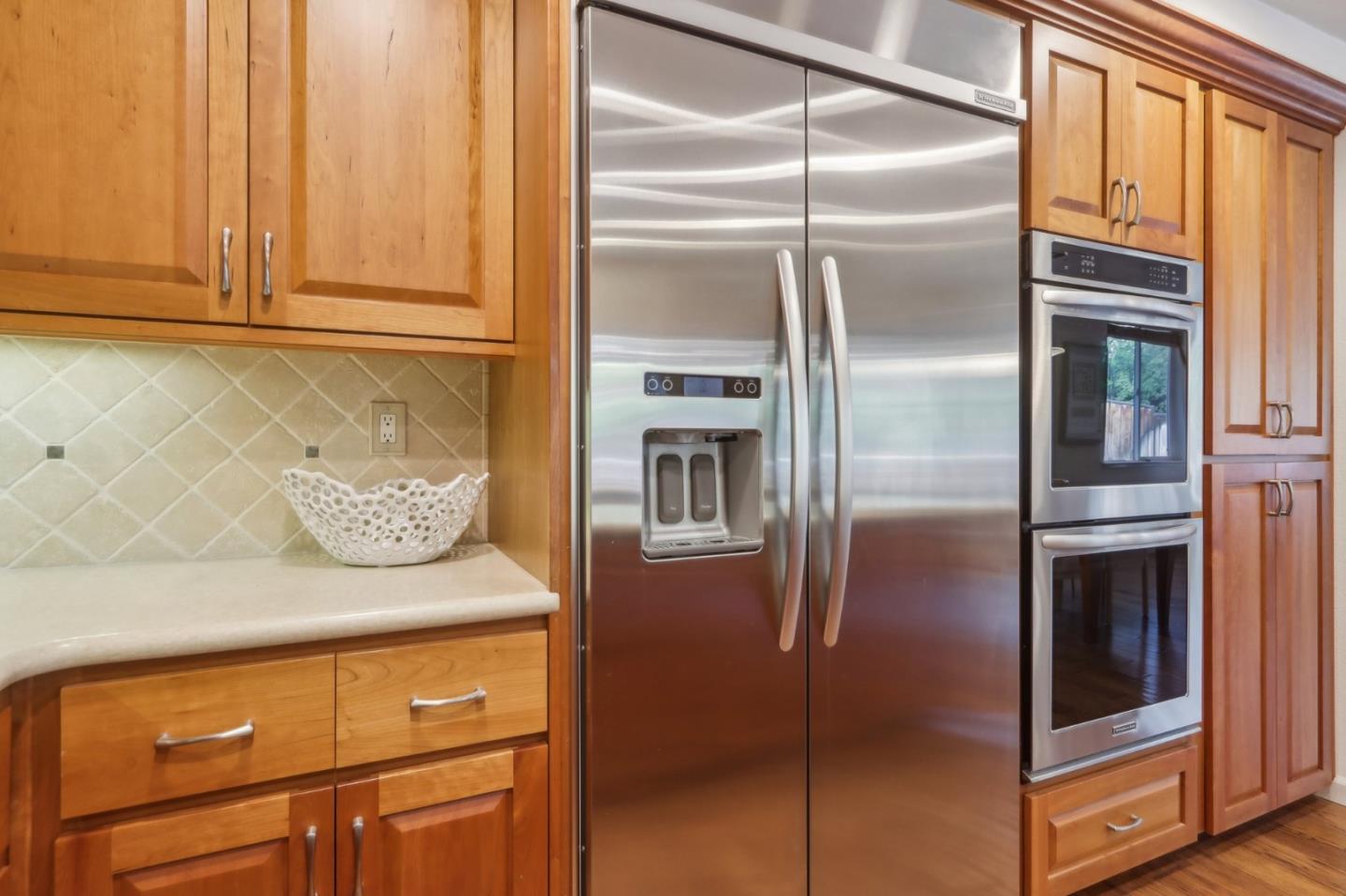 2228 Quail Bluff LN
