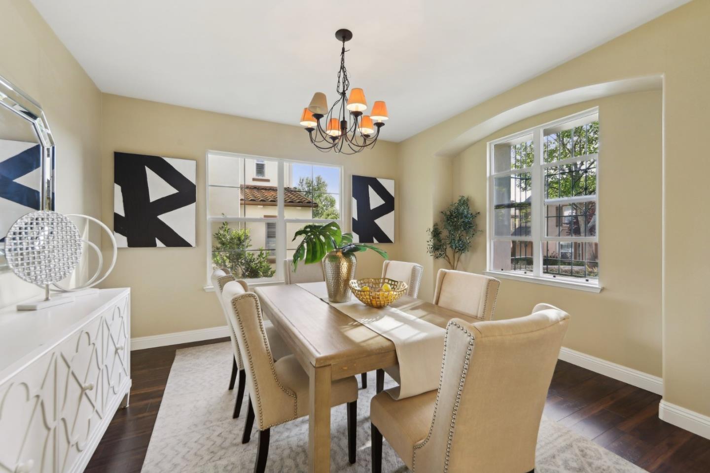 4128 Arezzo Pointe LN