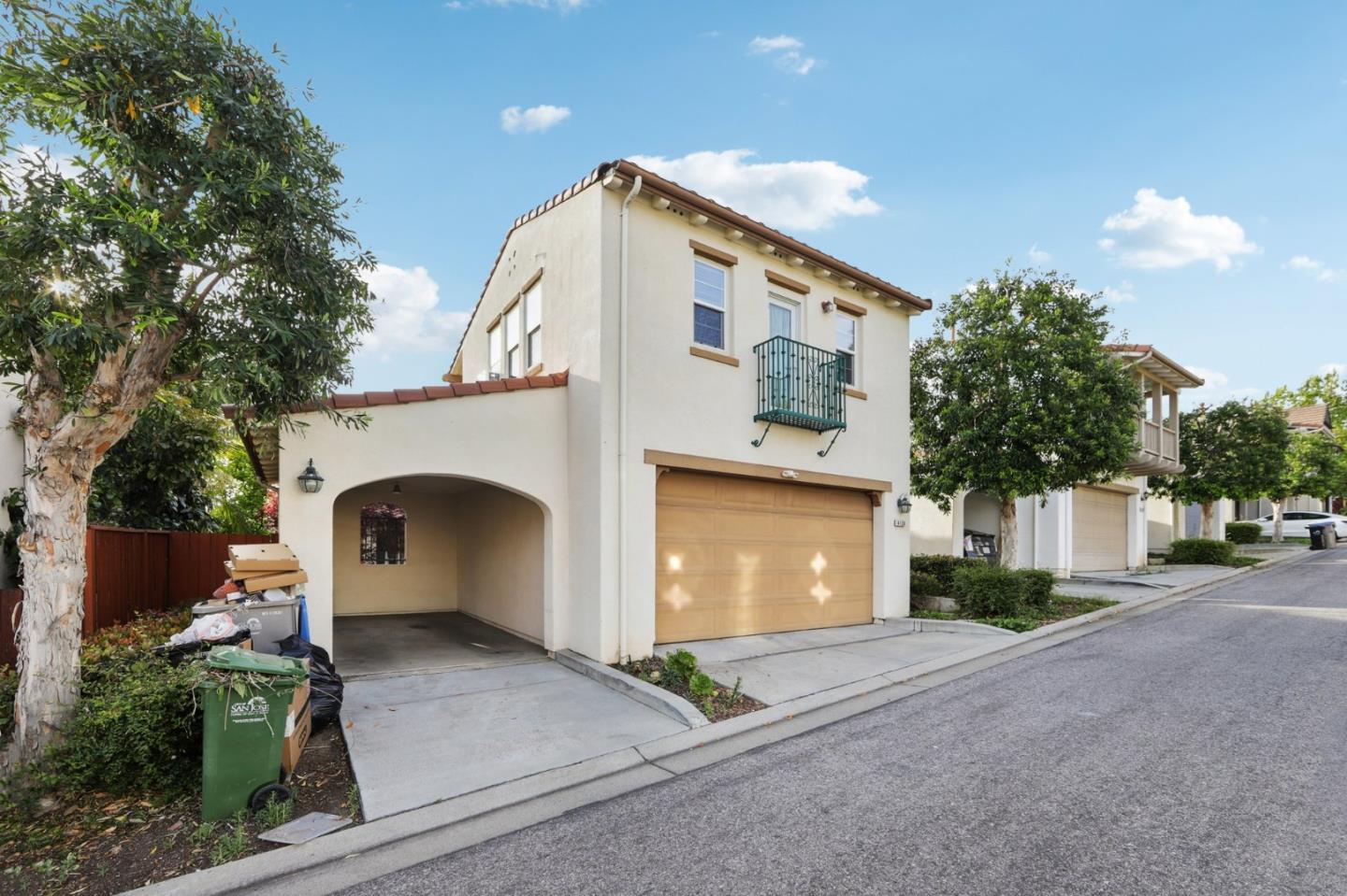 4128 Arezzo Pointe LN