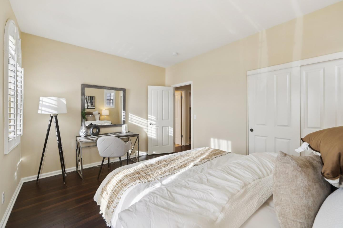 4128 Arezzo Pointe LN