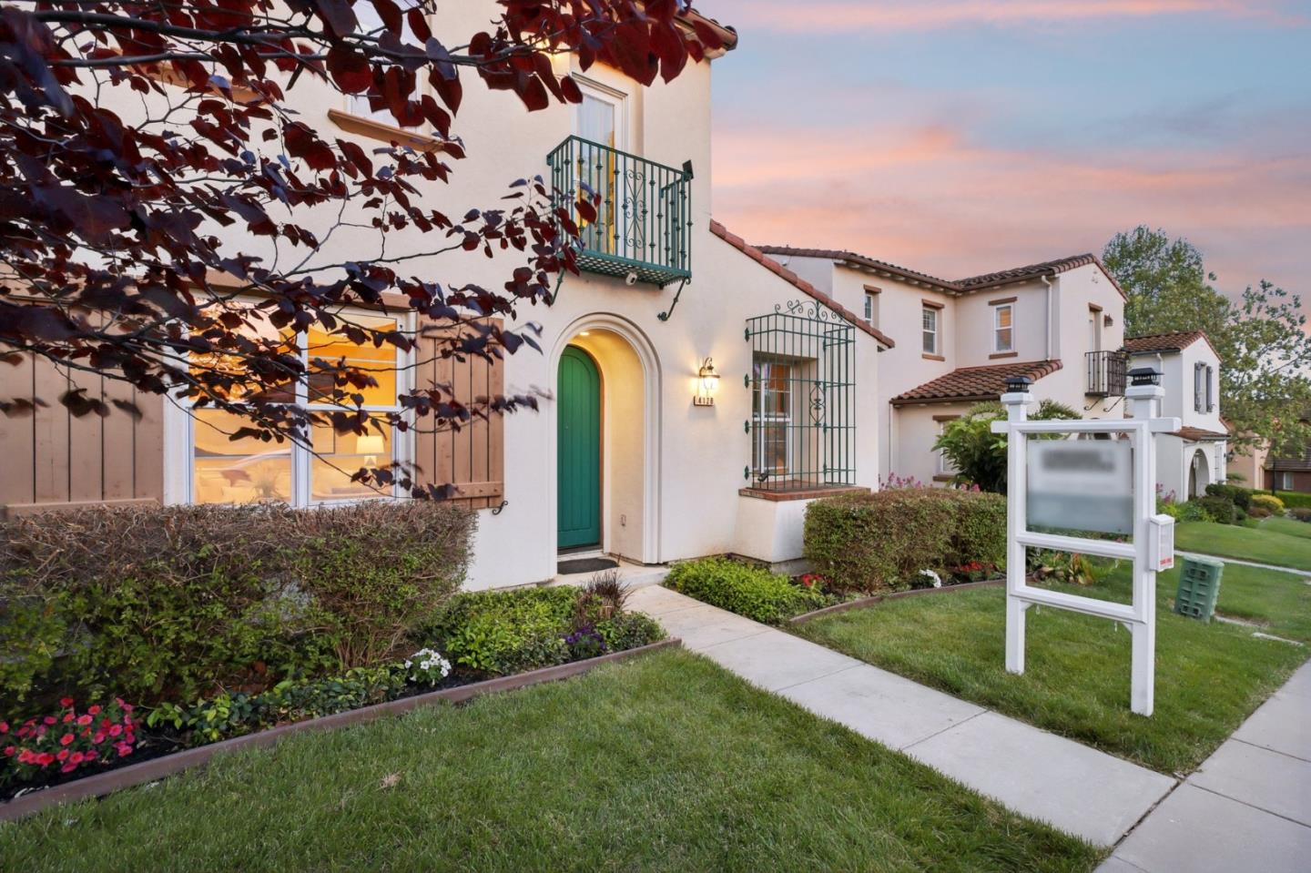 4128 Arezzo Pointe LN