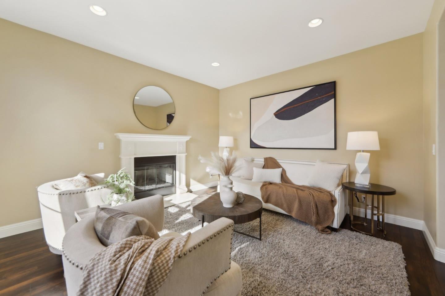 4128 Arezzo Pointe LN