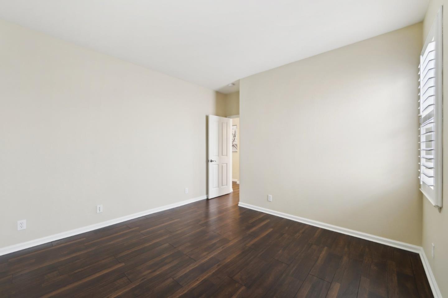 4128 Arezzo Pointe LN