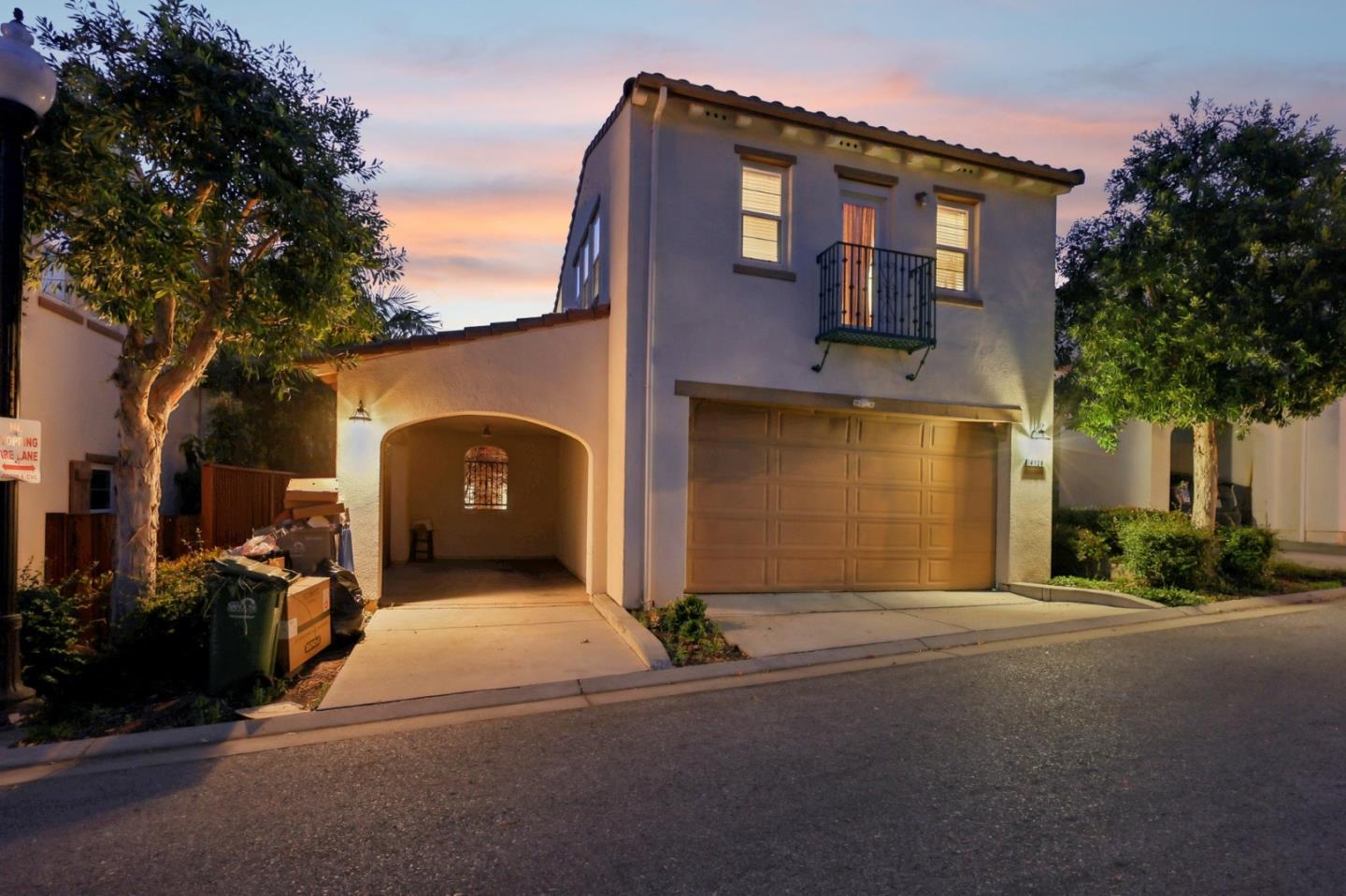 4128 Arezzo Pointe LN