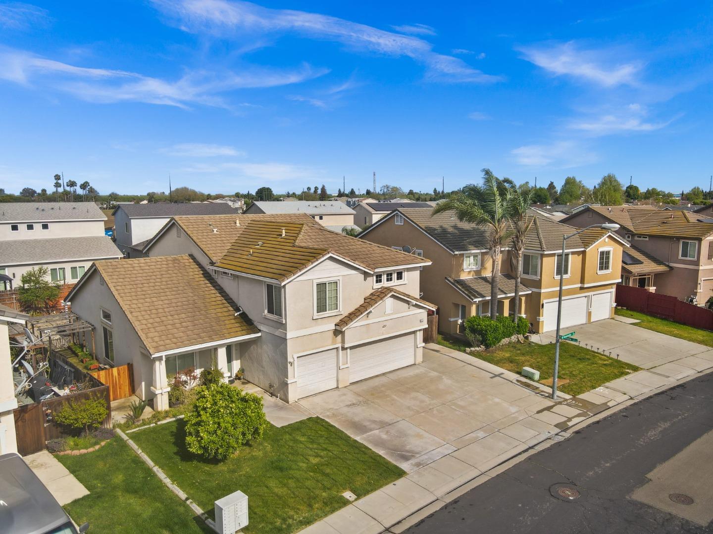 354 Vasconcellos AVE