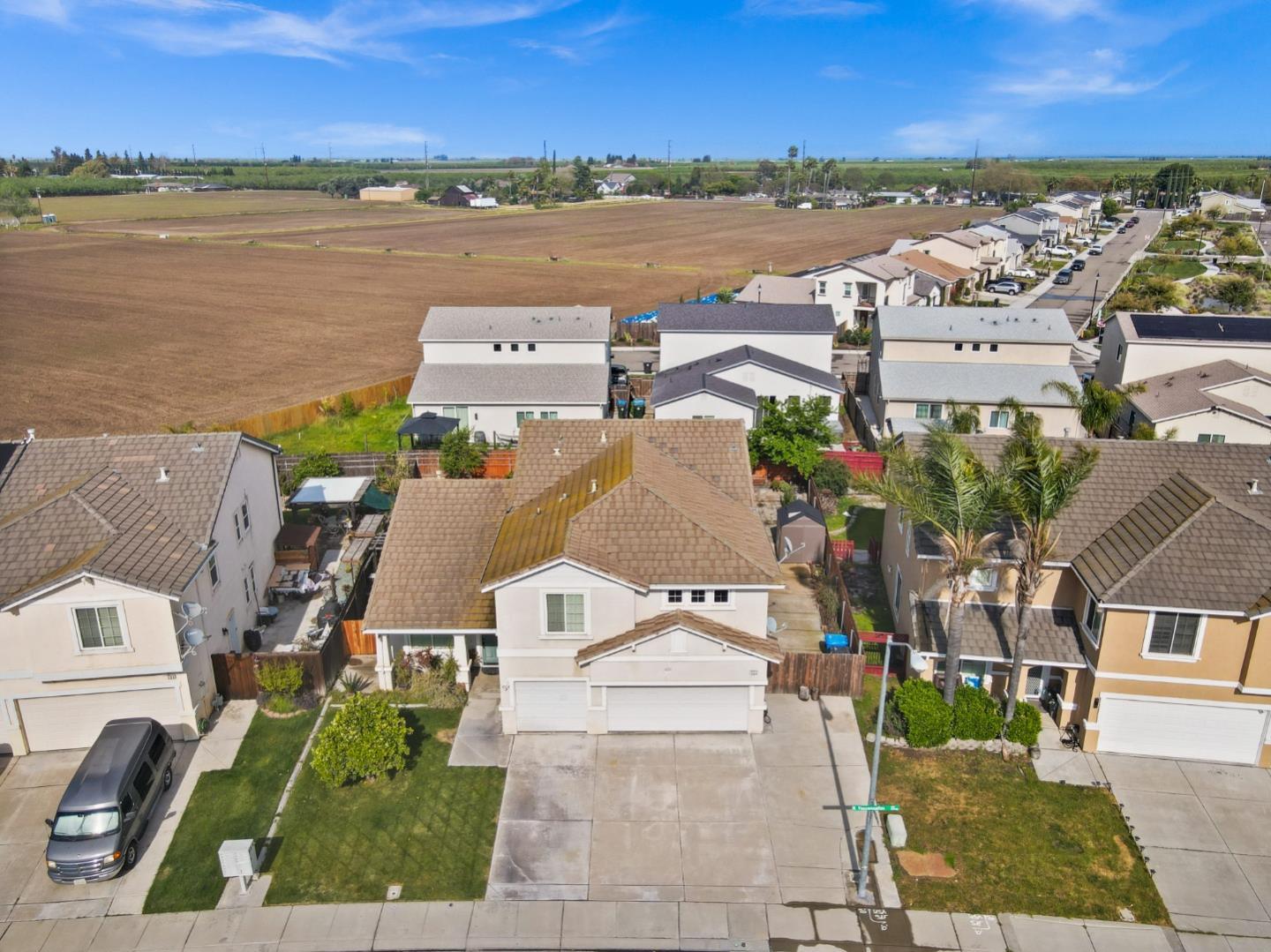 354 Vasconcellos AVE