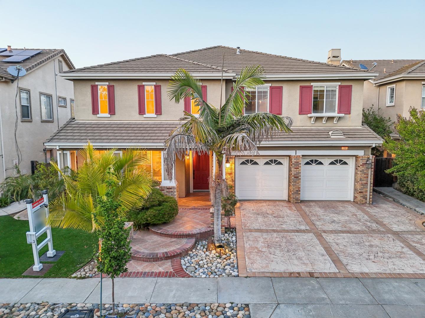 1781 Indigo Oak LN