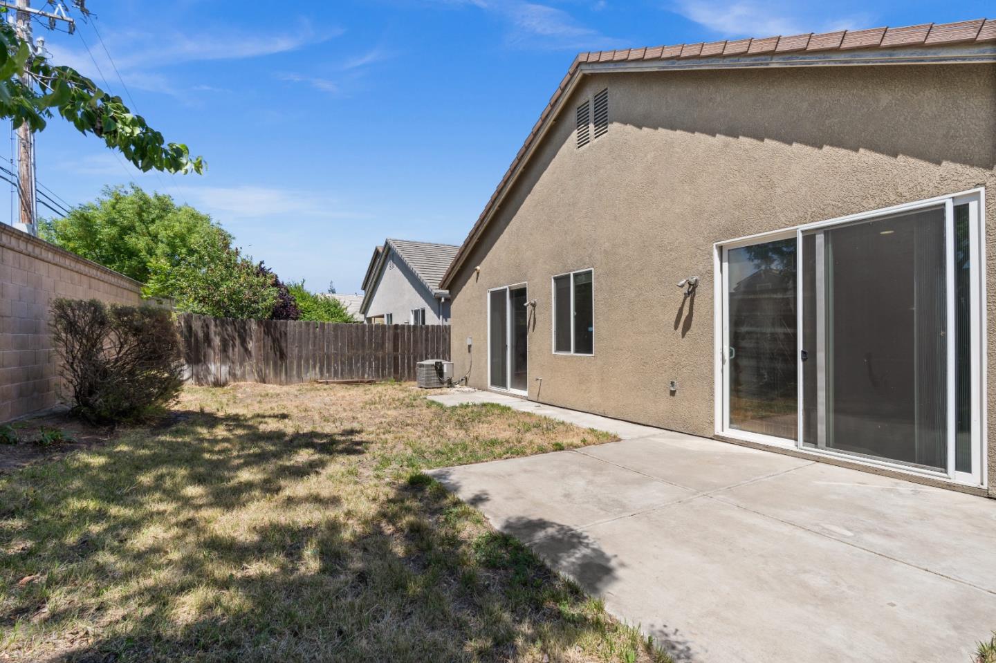 1735 Bermuda PL