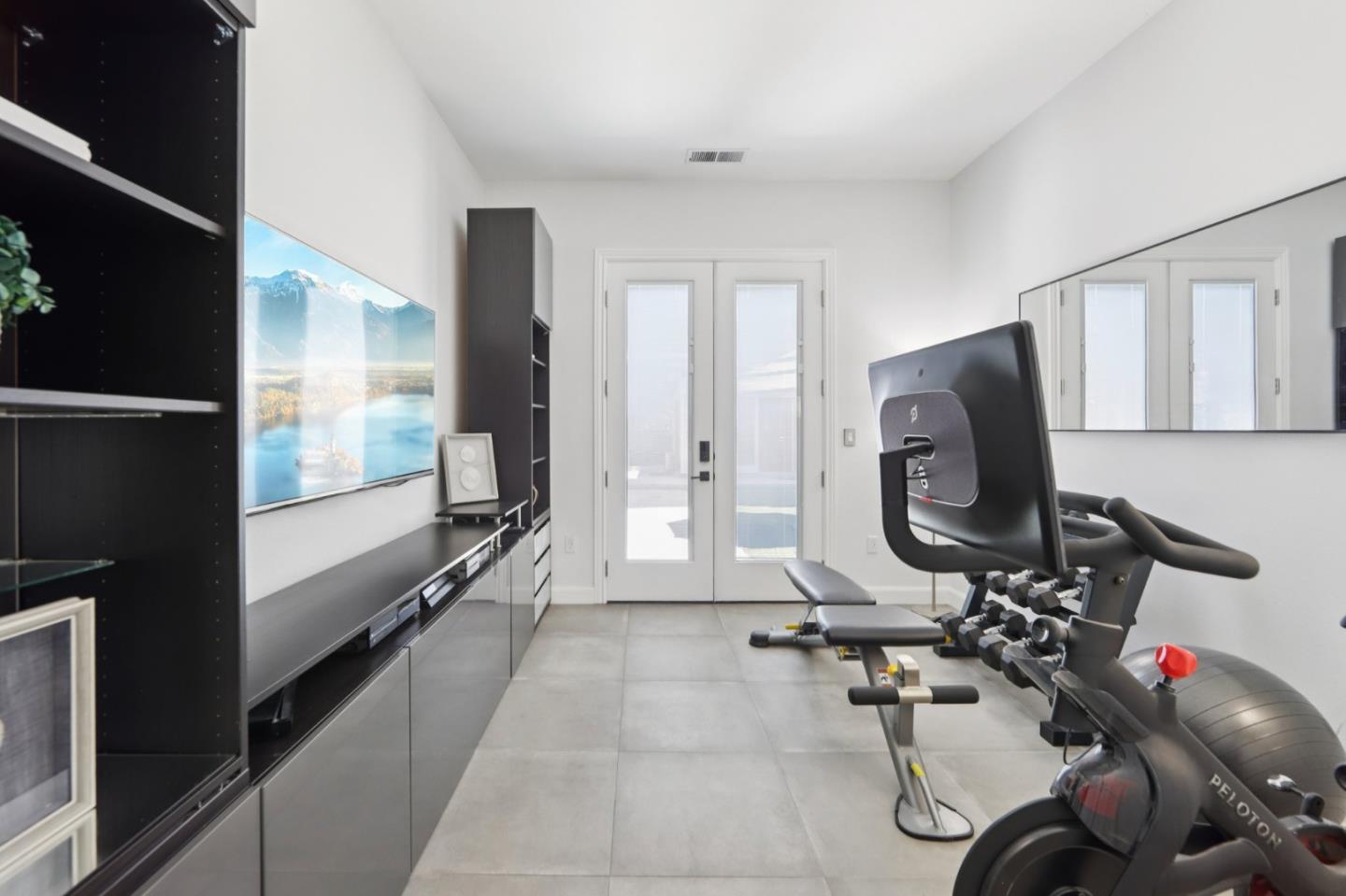 2212 Canyon Cliff CT